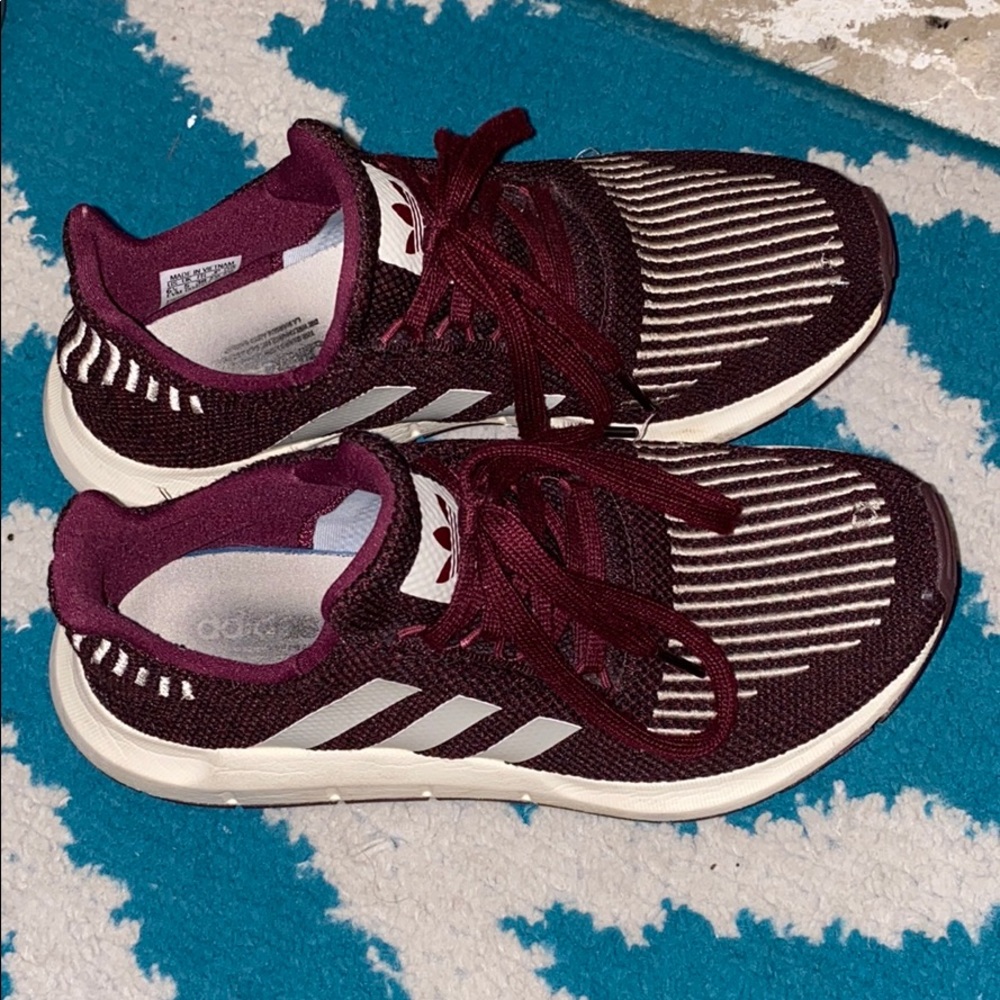 Adidas swift run